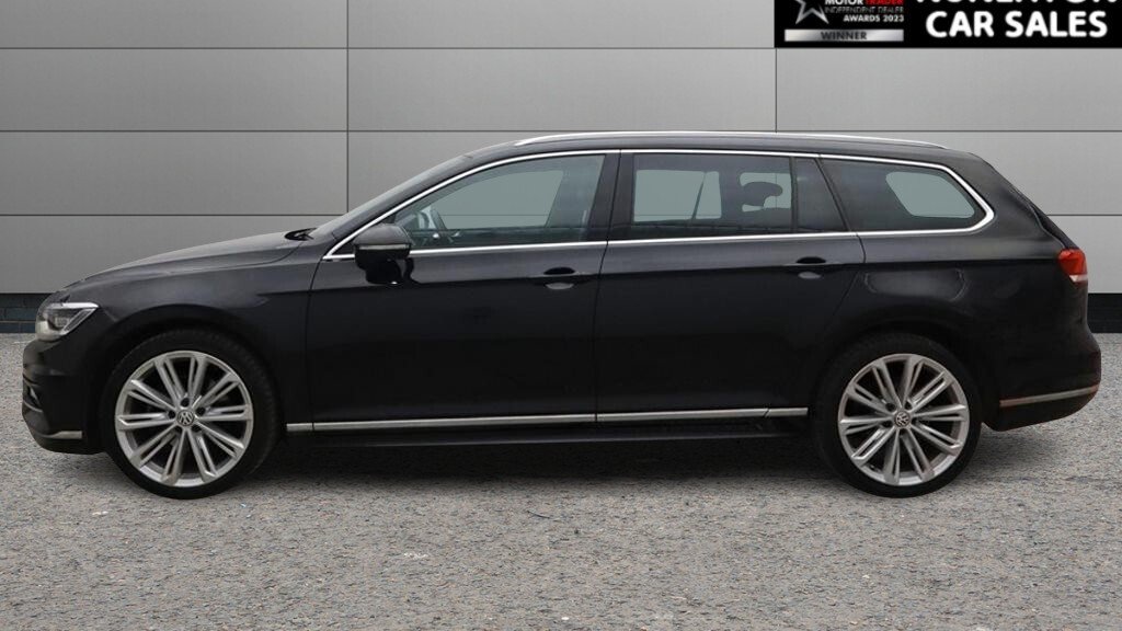USED 2018 18 VOLKSWAGEN PASSAT 2.0 TDI R-Line Estate 5dr Diesel DSG Euro 6 (s/s) (150 ps) 
