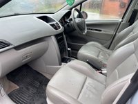 USED 2007 07 PEUGEOT 207 1.6 16v SE Hatchback 5dr Petrol Automatic (167 g/km, 120 bhp) 
