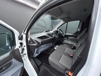 USED 2014 64 FORD TRANSIT CUSTOM 2.2 TDCi 290 Panel Van 5dr Diesel Manual L2 H1 (186 g/km, 98 bhp) 12 MONTHS MOT, BLACK ALLOY WHEELS