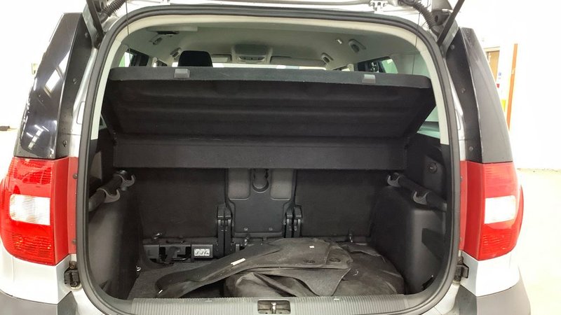 2011 Škoda Yeti in silver — photo 11 of 11