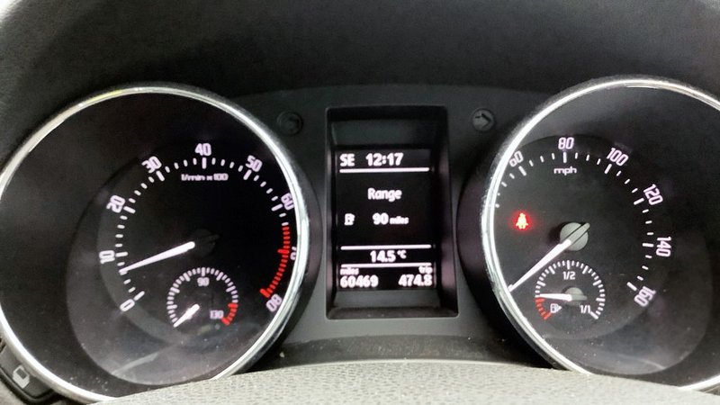2011 Škoda Yeti in silver — photo 8 of 11