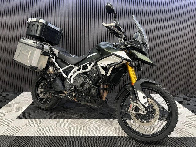 View our TRIUMPH TIGER 900