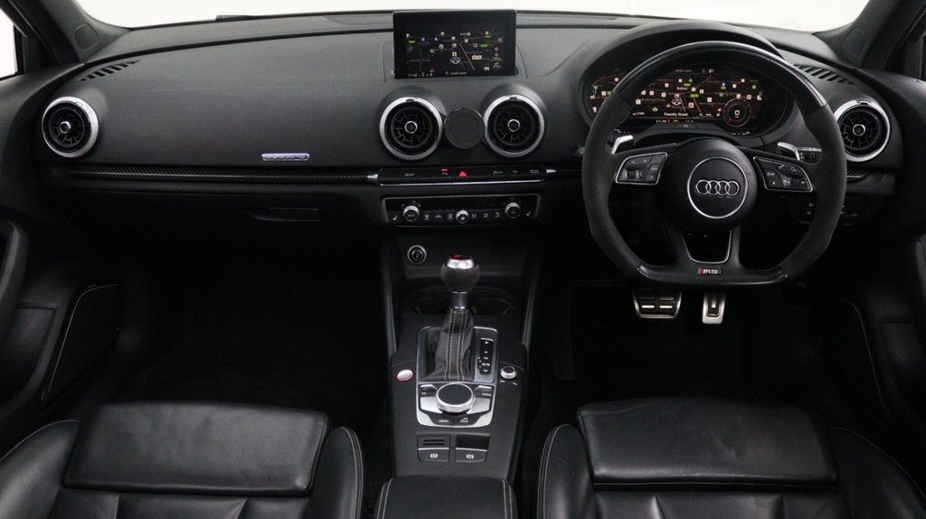 View our AUDI RS3