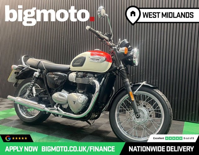 View our TRIUMPH BONNEVILLE T100