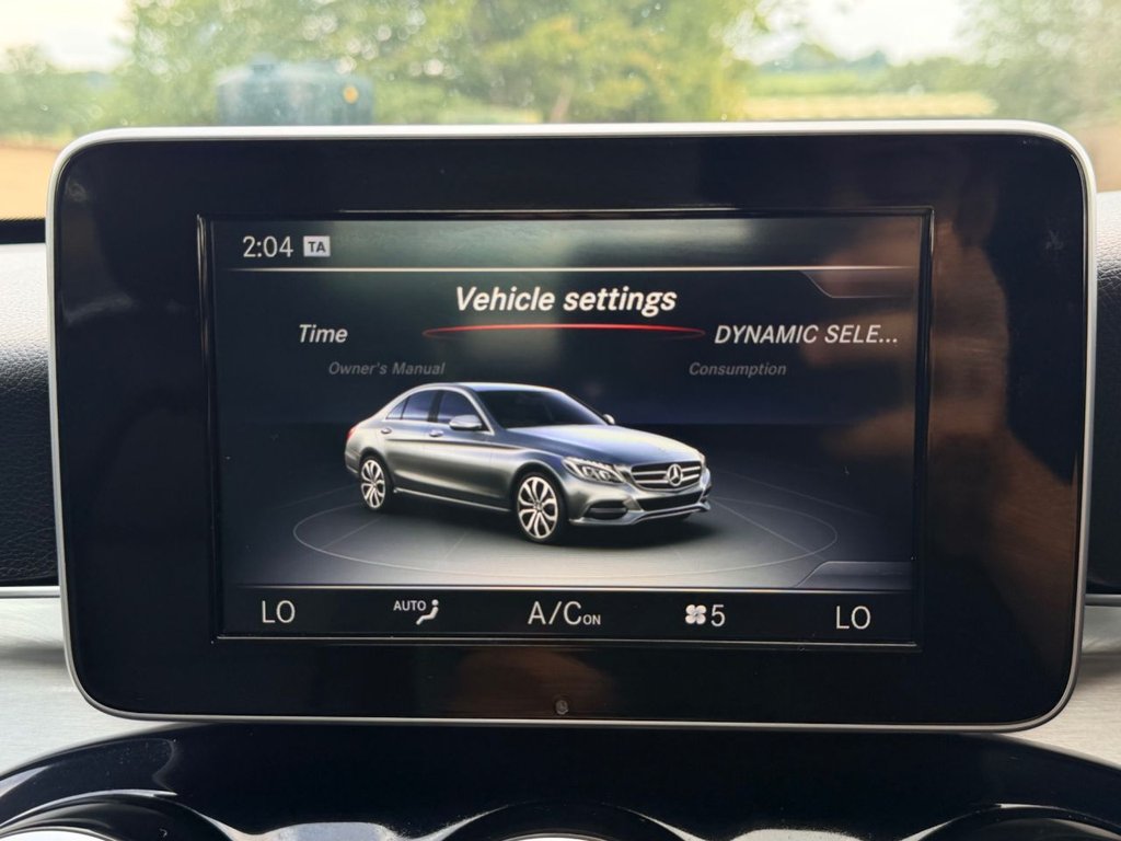 USED 2016 MERCEDES-BENZ C CLASS 2.1 C250d Sport Saloon 4dr Diesel 7G-Tronic+ Euro 6 (s/s) (204 ps) &pound;20 Road Tax|Camera|Heated Seats|Rear & Front Sensors|Cruise|