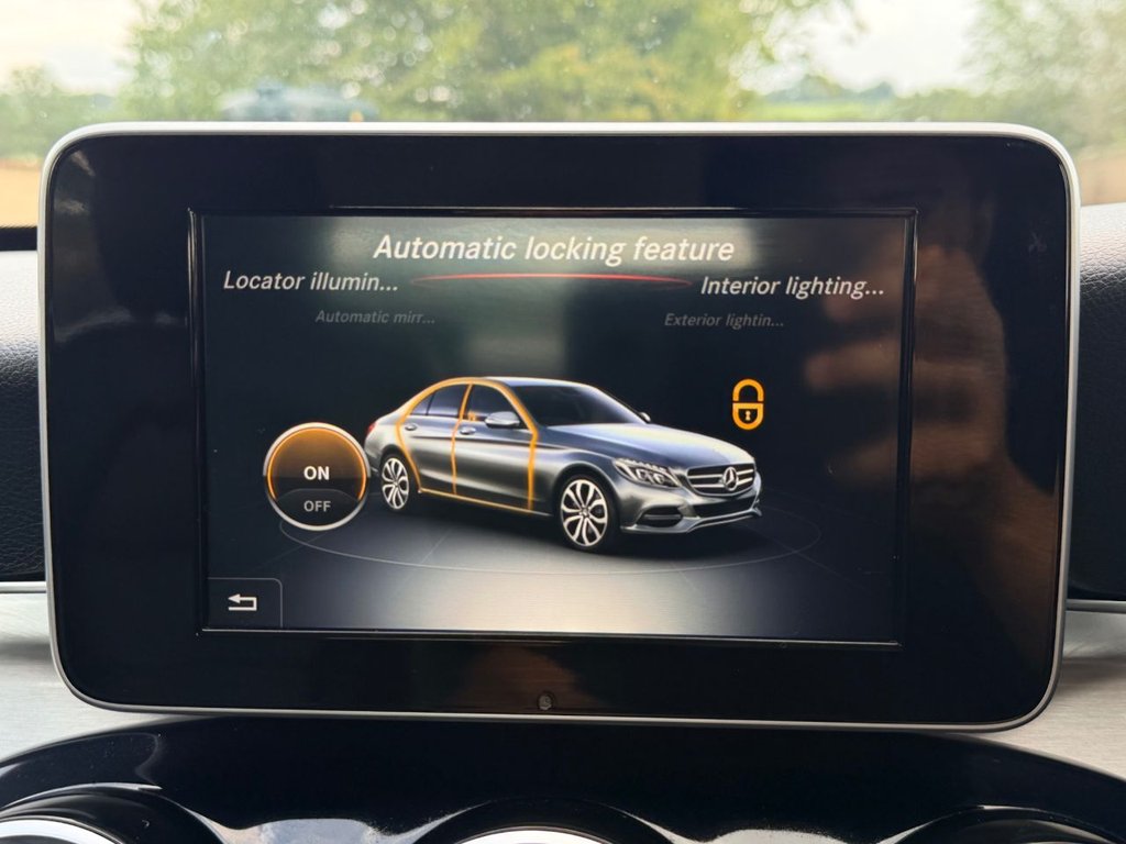 USED 2016 MERCEDES-BENZ C CLASS 2.1 C250d Sport Saloon 4dr Diesel 7G-Tronic+ Euro 6 (s/s) (204 ps) &pound;20 Road Tax|Camera|Heated Seats|Rear & Front Sensors|Cruise|