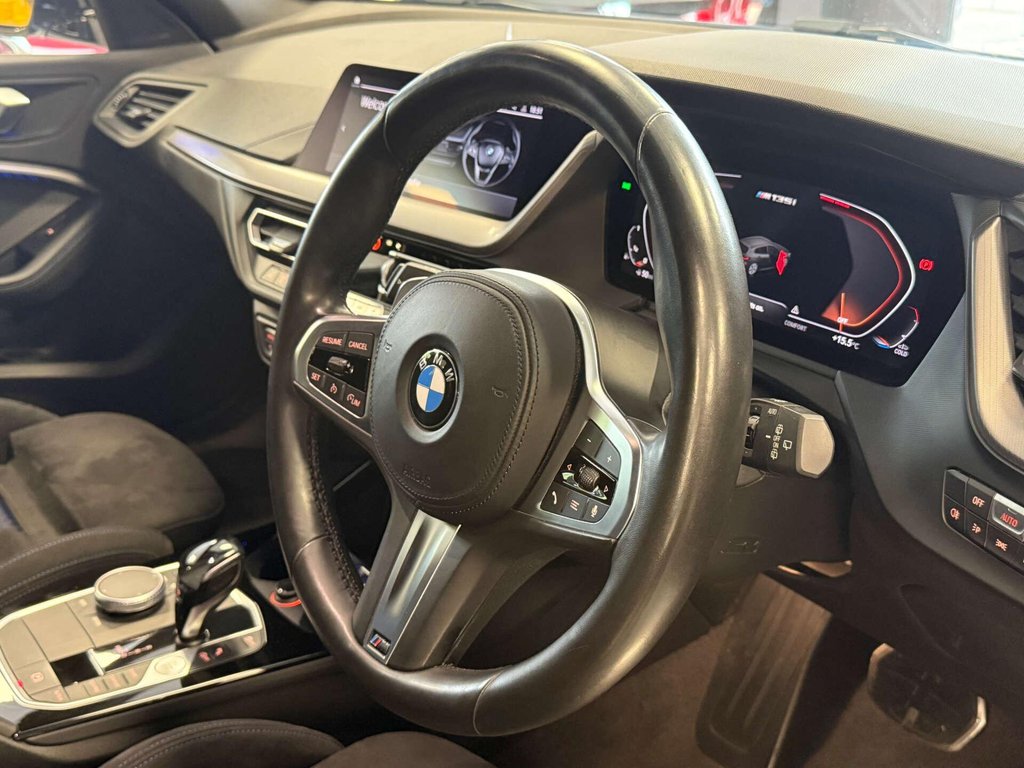 USED 2020 20 BMW 1 SERIES 2.0 M135i xDrive Auto 4WD 5dr SH + SAT NAV