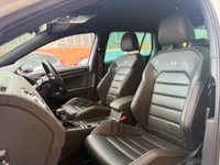 USED 2018 68 VOLKSWAGEN GOLF 2.0 TSI R DSG 4Motion Euro 6 (s/s) 5dr 1 OWNER FULL SERVICE HI