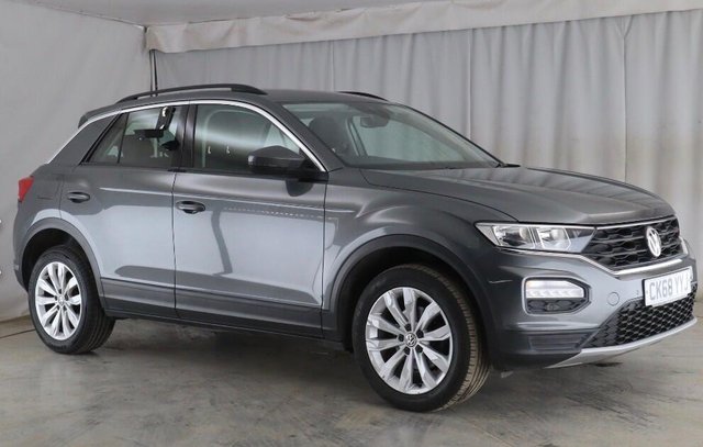 View our VOLKSWAGEN T-ROC