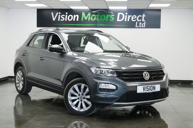 View our VOLKSWAGEN T-ROC