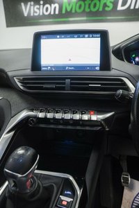 USED 2017 17 PEUGEOT 3008 1.6 BlueHDi GT Line Euro 6 (s/s) 5dr Service History, 2 Keys