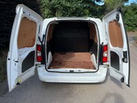 USED 2020 70 VAUXHALL COMBO 1.6 Turbo D 2300 Sportive Panel Van 4dr Diesel Manual L1 H1 Euro 6 (s/s) (100 ps) SAVE 20%, 5 SPEED, A/C, CARPLAY
