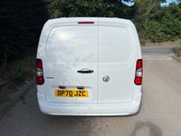 USED 2020 70 VAUXHALL COMBO 1.6 Turbo D 2300 Sportive Panel Van 4dr Diesel Manual L1 H1 Euro 6 (s/s) (100 ps) SAVE 20%, 5 SPEED, A/C, CARPLAY
