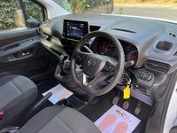 USED 2020 70 VAUXHALL COMBO 1.6 Turbo D 2300 Sportive Panel Van 4dr Diesel Manual L1 H1 Euro 6 (s/s) (100 ps) SAVE 20%, 5 SPEED, A/C, CARPLAY