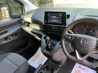 USED 2020 70 VAUXHALL COMBO 1.6 Turbo D 2300 Sportive Panel Van 4dr Diesel Manual L1 H1 Euro 6 (s/s) (100 ps) SAVE 20%, 5 SPEED, A/C, CARPLAY