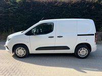 USED 2020 70 VAUXHALL COMBO 1.6 Turbo D 2300 Sportive Panel Van 4dr Diesel Manual L1 H1 Euro 6 (s/s) (100 ps) SAVE 20%, 5 SPEED, A/C, CARPLAY