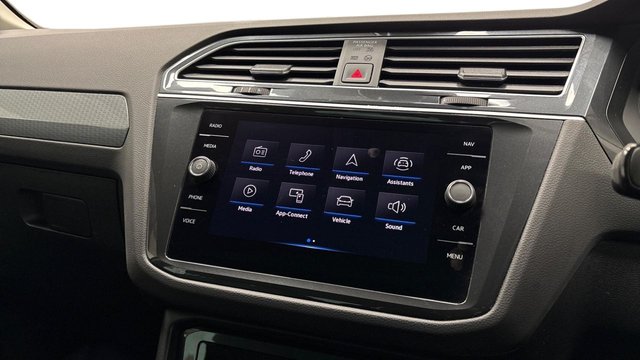 View our VOLKSWAGEN TIGUAN