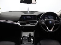 USED 2022 71 BMW 3 SERIES 2.0 330e 12kWh Sport Pro Touring 5dr Petrol Plug-in Hybrid Auto Euro 6 (s/s) (292 ps) HEATED SEATS | PARK ASSISTANT