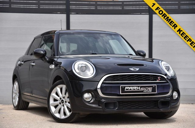 View our MINI Hatch