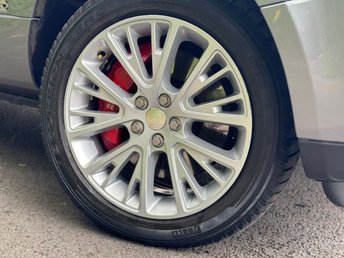 View our LAND ROVER RANGE ROVER