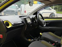 USED 2016 16 TOYOTA AYGO 1.0 VVT-i x-cite 3 Yellow Bi-Tone Hatchback 5dr Petrol Manual Euro 6 (68 ps) 