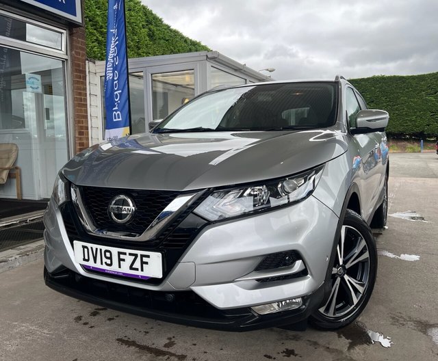 View our NISSAN QASHQAI