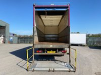 USED 2022 71 DAF LF 18T CURTAIN SIDED SLEEPER CAB WITH COLUMN TAIL LIFT, 28FT BODY, 1.5T LIFT 