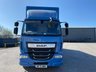 USED 2022 71 DAF LF 18T CURTAIN SIDED SLEEPER CAB WITH COLUMN TAIL LIFT, 28FT BODY, 1.5T LIFT 