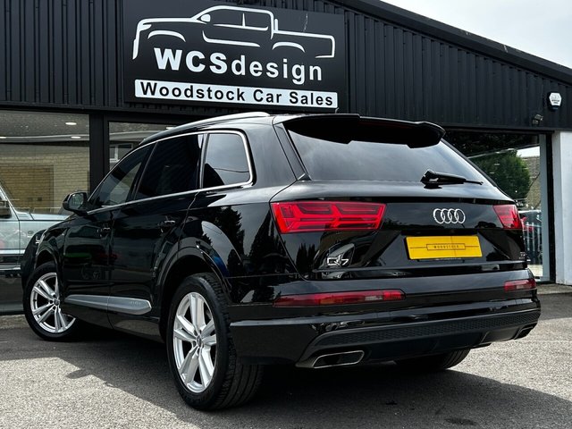 View our AUDI Q7