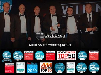 View our NISSAN LEAF