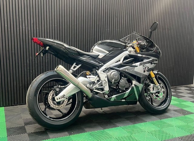 View our TRIUMPH Daytona Moto2 765