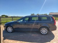 USED 2010 VOLVO V70 2.0D SE Estate 5dr Diesel Manual Euro 4 (136 ps) 