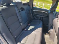 USED 2010 VOLVO V70 2.0D SE Estate 5dr Diesel Manual Euro 4 (136 ps) 