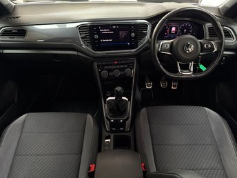 View our VOLKSWAGEN T-ROC