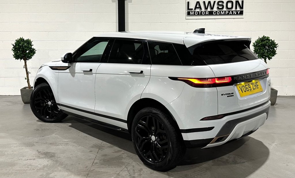 USED 2019 69 LAND ROVER RANGE ROVER EVOQUE 2.0 D180 R-Dynamic SE SUV 5dr Diesel Auto 4WD Euro 6 (s/s) (180 ps) 
