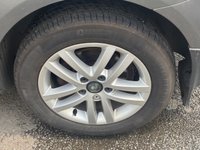 USED 2015 15 VOLKSWAGEN TOURAN 1.6 TDI SE MPV 5dr Diesel Manual Euro 5 (105 ps) THIS FAMILY 7 SEATER CAR COMES WITH FULL SERVICE HISTORY,2 KEYS,AND MORE