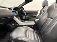 USED 2017 17 LAND ROVER RANGE ROVER EVOQUE 2.0 TD4 HSE Dynamic Convertible 2dr Diesel Auto 4WD Euro 6 (s/s) (180 ps) Stylish Evoque TD4 Euro 6 Convertible in Striking Santorini black , Ebony Full Leather , Hosting a generous specification .