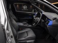 USED 2017 67 TOYOTA C-HR 1.8 VVT-h Dynamic SUV 5dr Petrol Hybrid CVT Euro 6 (s/s) (122 ps) 