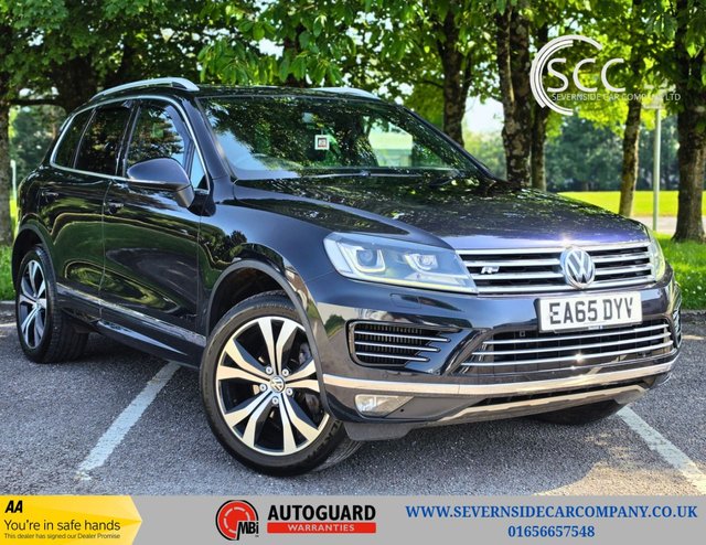 View our Volkswagen Touareg 3.0 TDI V6 BlueMotion Tech R-Line SUV 5dr Diesel Tiptronic 4WD Euro 6 (s/s) (262 ps)