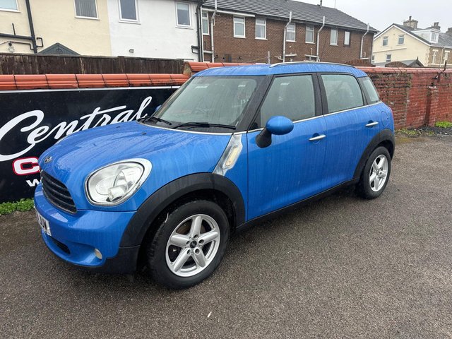 View our MINI Countryman 1.6 One SUV 5dr Petrol Manual Euro 5 (s/s) (98 ps)