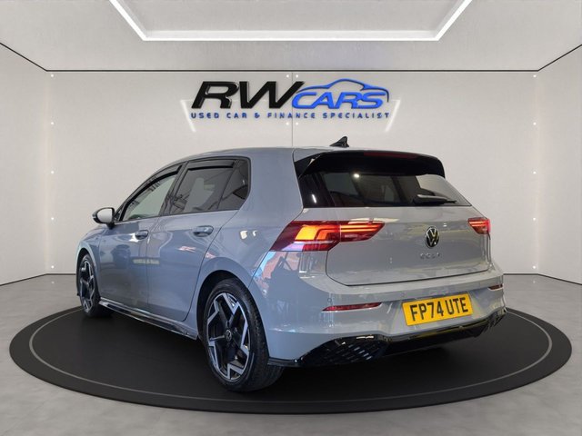 View our VOLKSWAGEN GOLF