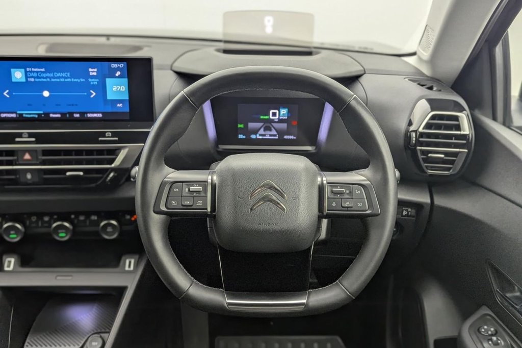 USED 2023 23 CITROEN e-C4 50kWh Shine Plus Hatchback 5dr Electric Auto (7.4kW Charger) (136 ps) Massage Seats, Car Play, DAB