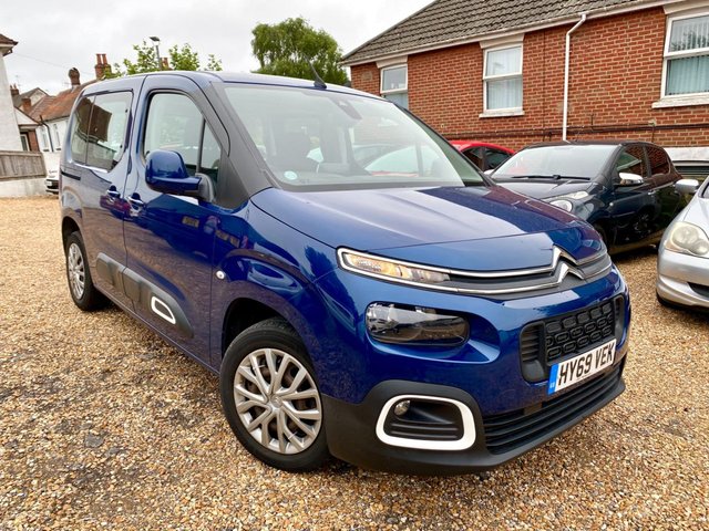 View our Citroen Berlingo 1.5 BlueHDi Feel M MPV 5dr Diesel Manual Euro 6 (s/s) (130 ps)