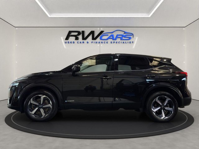 View our NISSAN QASHQAI