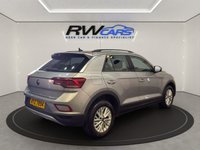 USED 2022 VOLKSWAGEN T-ROC 1.5 TSI Life SUV 5dr Petrol Manual Euro 6 (s/s) (150 ps) 