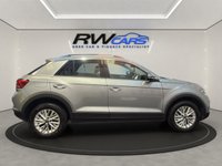 USED 2022 VOLKSWAGEN T-ROC 1.5 TSI Life SUV 5dr Petrol Manual Euro 6 (s/s) (150 ps) 