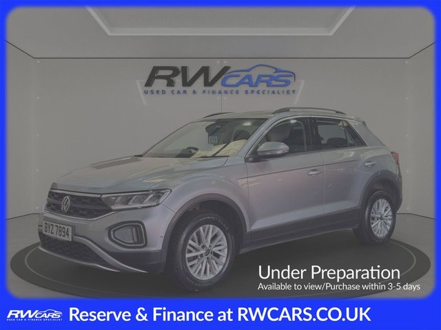 View our VOLKSWAGEN T-ROC