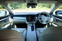 USED 2020 69 VOLVO V90 2.0 T4 Momentum Plus Estate 5dr Petrol Auto Euro 6 (s/s) (190 ps) SAVILE GREY METALLIC PAINTWORK + REVERSE CAMERA + BLONDE LTHR + ACC
