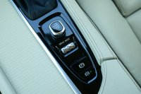 USED 2020 69 VOLVO V90 2.0 T4 Momentum Plus Estate 5dr Petrol Auto Euro 6 (s/s) (190 ps) SAVILE GREY METALLIC PAINTWORK + REVERSE CAMERA + BLONDE LTHR + ACC
