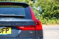 USED 2020 69 VOLVO V90 2.0 T4 Momentum Plus Estate 5dr Petrol Auto Euro 6 (s/s) (190 ps) SAVILE GREY METALLIC PAINTWORK + REVERSE CAMERA + BLONDE LTHR + ACC